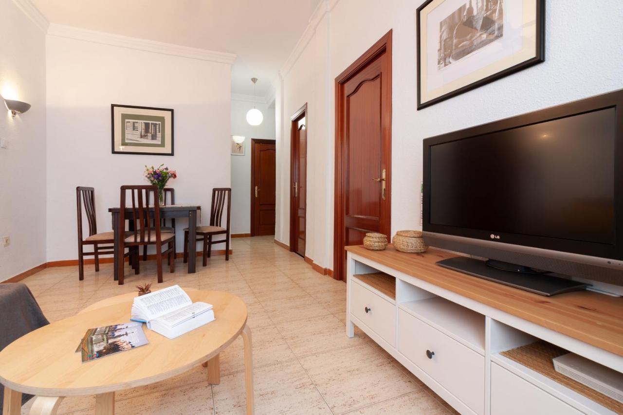 Sea & Wave Soho Family Apartment Малага Екстериор снимка