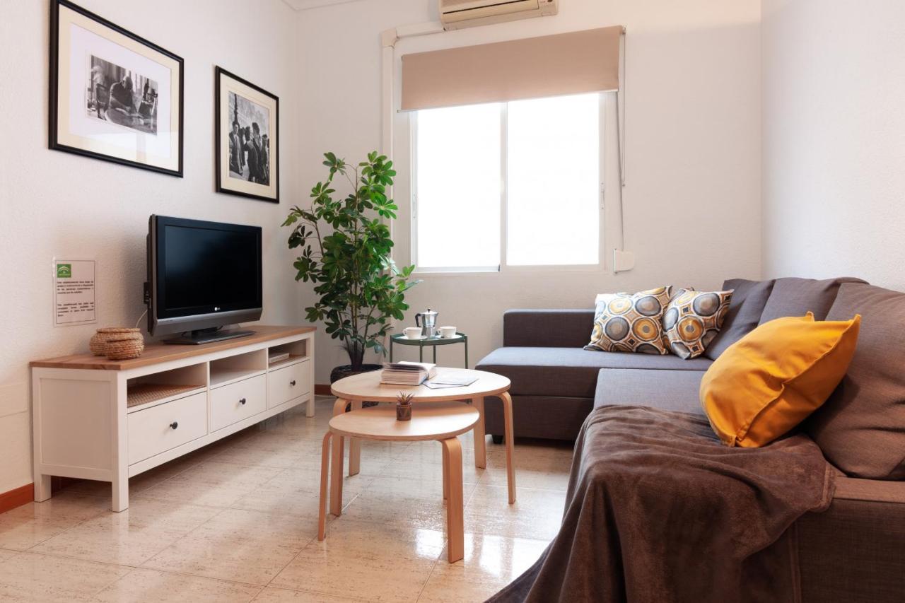Sea & Wave Soho Family Apartment Малага Екстериор снимка