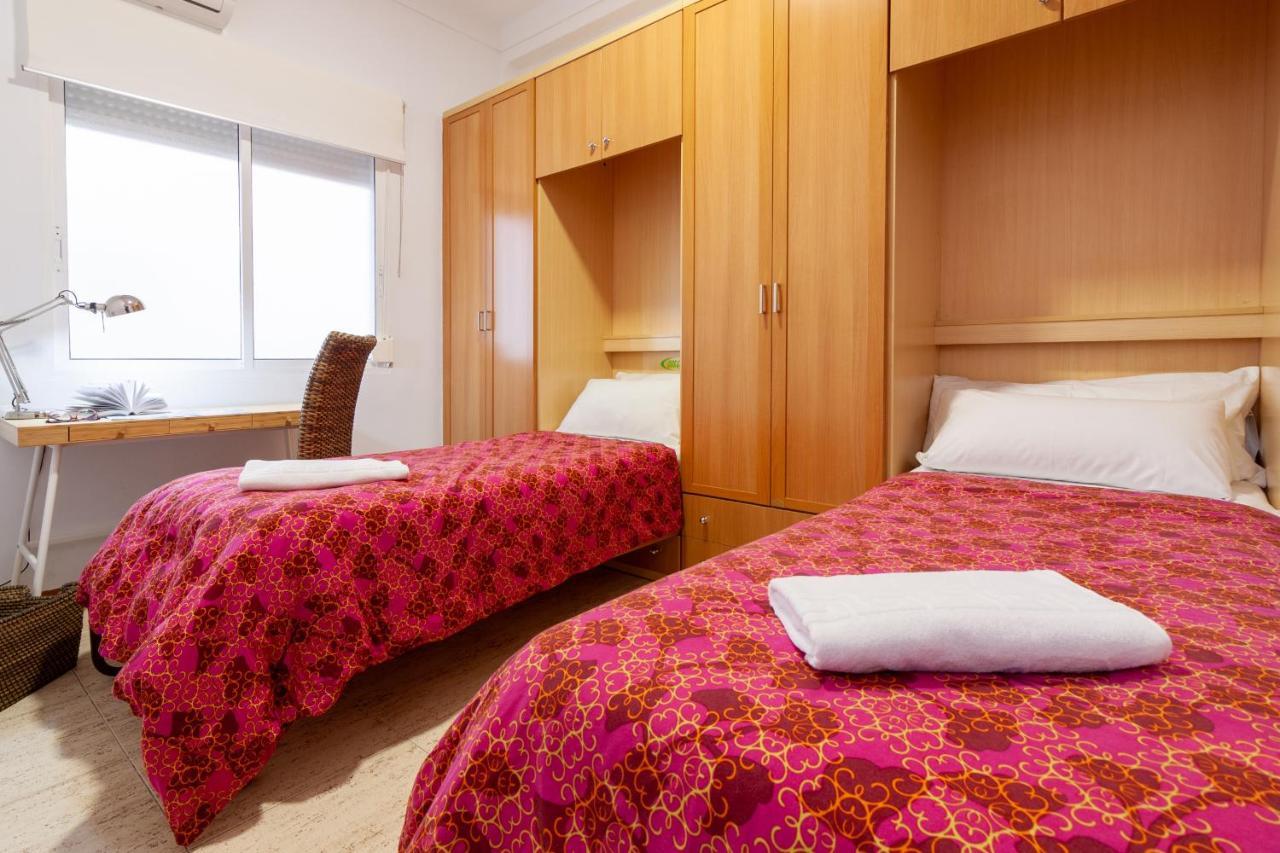 Sea & Wave Soho Family Apartment Малага Екстериор снимка